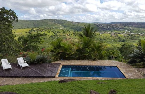 Gravata Casa | Chalet en las montañas, 3 suites, piscina, hermosa vista, buen clima y ambiente de granja
