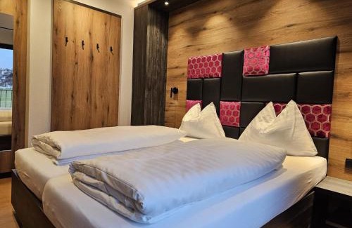 Aschau Im Zillertal Casa | Chalet in Zillertal near Ski Slopes & Whirlpool