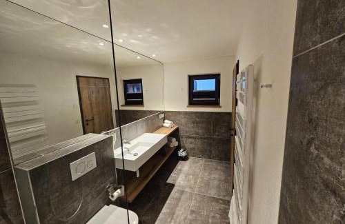 Aschau Im Zillertal Casa | Chalet in Zillertal near Ski Slopes & Whirlpool