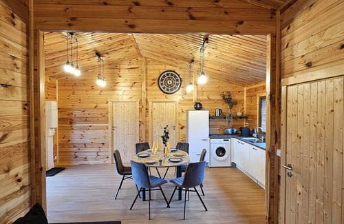 Givet Chalet De Esquí | Chalet Istres des Ardennes