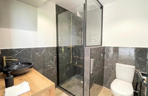 Le Plessis-Robinson Casa | Chalet, Jacuzzi, Vue Panoramique
