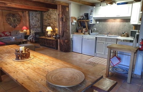 Entremont Chalet De Esquí | Chalet Jamoo, auténtica granja reformada en el corazón de Aravis