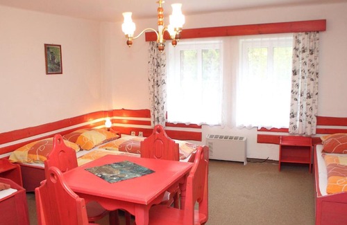 Josefov Dul Chalet De Esquí | Chalet Karlovka by Interhome
