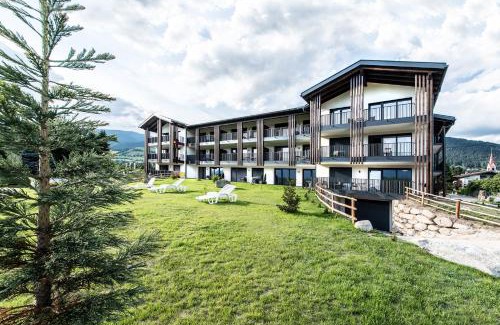Pfalzen Apartamento | Chalet Kristall - Dolomites Garden Chalet