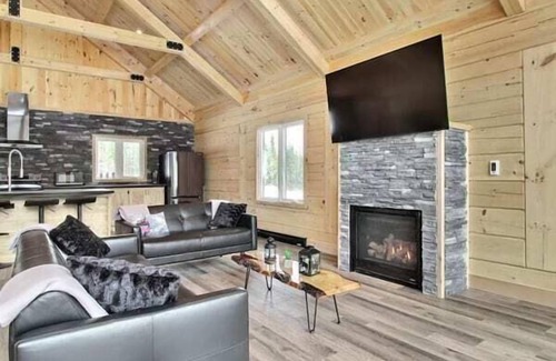 Saint-Philemon Chalet De Esquí | Chalet l'Amical | Scandinave avec Spa