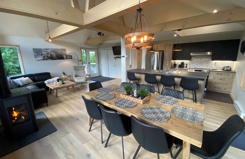 Saint-Faustin-Lac-Carre Chalet De Esquí | Chalet L'Aventure in the heart of the Laurentians