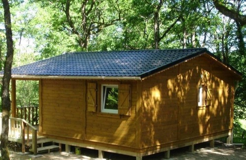 Peyrignac Chalet De Esquí | Chalet La Cabane 35m² + lavavajillas + Terraza cubierta + Televisión 1 / 4pers