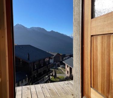 Bettmeralp Apartamento | Chalet La Montanara