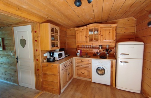 Mons Chalet De Esquí | Chalet "La Savana" piscine privée et mini ferme