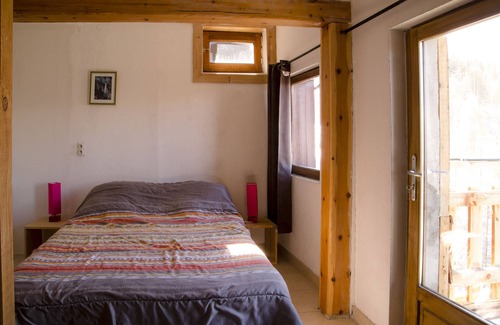 Chateau-Ville-Vieille Hotel | Chalet La Vie Sauvage