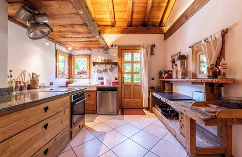 Sainte-Foy-Tarentaise Chalet De Esquí | Chalet 'Le Courti' con vistas a la montaña, terraza privada y Wi-Fi