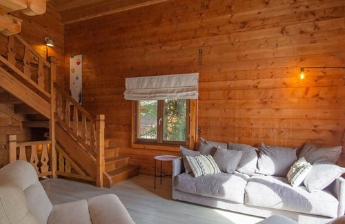 Les Saisies Chalet De Esquí | Chalet 'Le Grenier' con vistas a la montaña, jardín privado y Wi-Fi