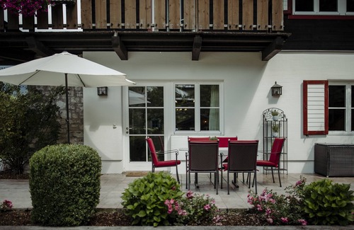 Sankt Johann im Pongau Chalet De Esquí | "Chalet Lerch" con vistas a la montaña, jardín, piscina compartida y Wi-Fi