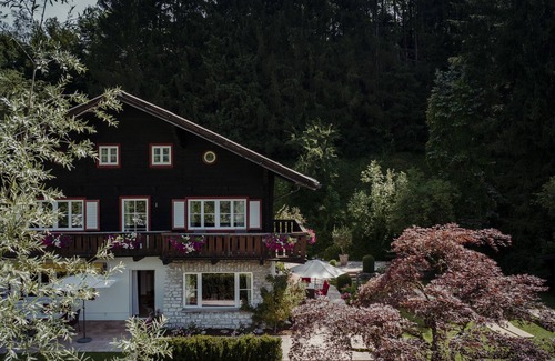 Sankt Johann im Pongau Chalet De Esquí | "Chalet Lerch" con vistas a la montaña, jardín, piscina compartida y Wi-Fi
