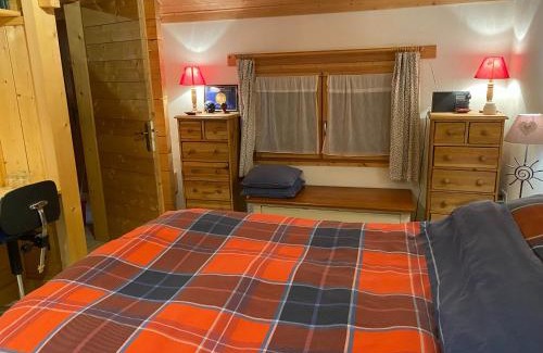 Thones Cama Y Desayuno | Chalet les Chouettes