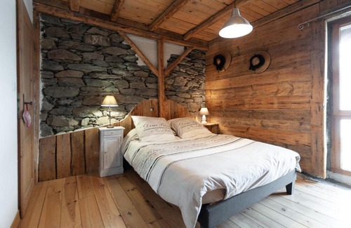 Praranger Chalet De Esquí | CHALET LES MUGALICES