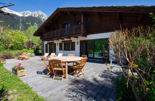 Les Praz-de-Chamonix Chalet De Esquí | Chalet Les Praz - 280sqm - Sauna Cinema Fitness - 5 Bedrooms in Heart of Les Praz - By Cozee Rentals