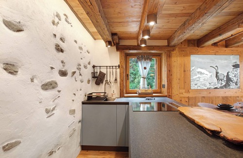 Valsavarenche Chalet De Esquí | Chalet 'Lo Pailler De Mamma E Pappa' con vistas a la montaña, terraza privada y Wi-Fi