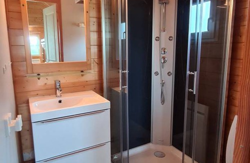 Lucay-le-Male Chalet De Esquí | 40 m² Chalet ∙ 2 habitaciones ∙ 6 personas