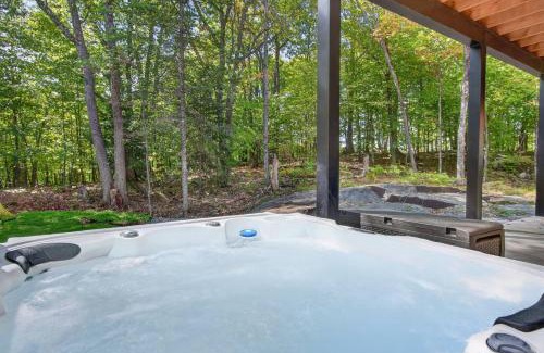 La Conception Chalet De Esquí | Chalet Lumina - Private Spa, Fire Pit, Pool Table