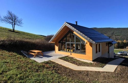 Villard-de-Lans Casa | Chalet lumineux et confortable avec terrasse et cheminée, proche du village et des pistes - FR-1-548-14