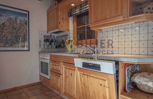 St. Luc Chalet De Esquí | Chalet lumineux et spacieux de 120 m2 (5 pièces, 6 personnes) avec grand jardin et terrasse partiell