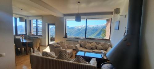 Kazbegi Chalet De Esquí | Chalet Marina Gudauri