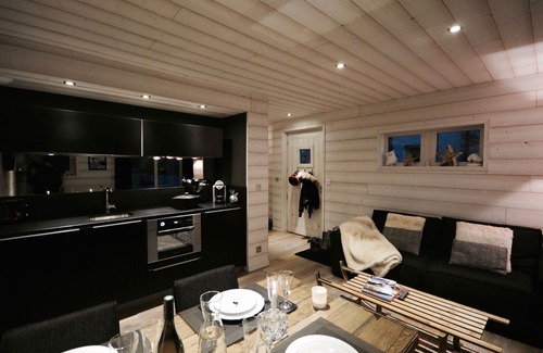 Superbolquere Chalet De Esquí | Chalet-Minkar-De Lujo-Baño tipo “wet room”-Vista a la Montana