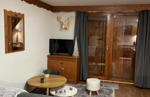 La Joue du Loup Chalet De Esquí | Chalet mitoyen 3 pièces, 8 pers. avec terrasse et parking à La Joue du Loup - FR-1-504-641