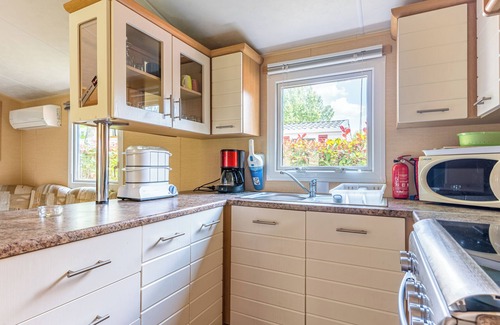 Gastes Alquiler De RV | Chalet "Mobilehome Bernard" con jardín privado y aire acondicionado