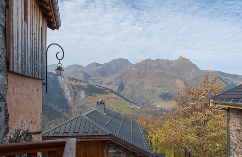 Beranger Chalet De Esquí | Mountain Serenity Barn