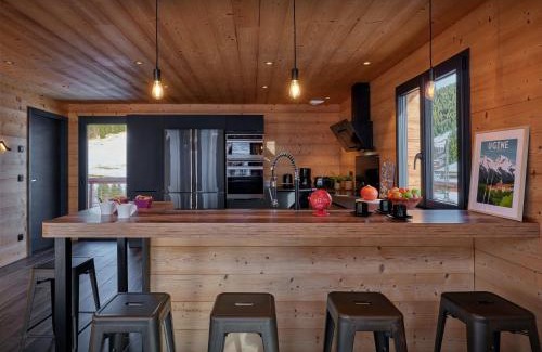 Notre-Dame-de-Bellecombe Chalet De Esquí | Chalet NDB - OVO Network
