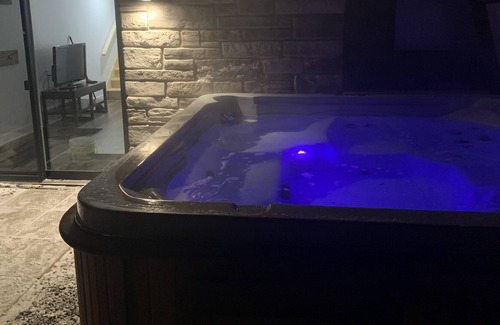 Mansonville Cabina | Chalet Nature OWL'S Head Spa and fire pit