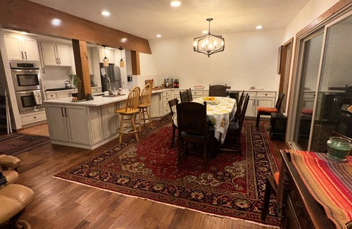 Placerville Casa | Chalet en 5 acres cerca del lago, esquí y cata de vinos ESTANCIA 7 UNO GRATIS