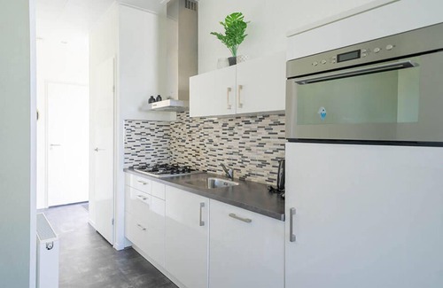 Biddinghuizen Chalet De Esquí | Chalet cerca de Veluwemeer con terraza