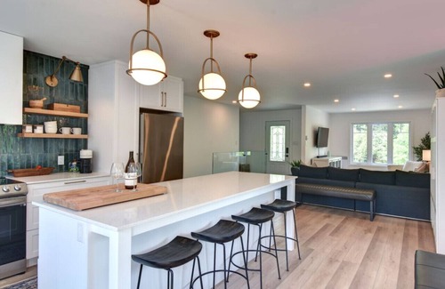 Lac-Superieur Chalet De Esquí | Chalet nested in forest Spa/Sauna near Tremblant