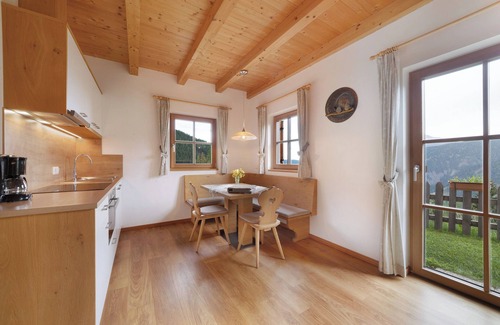 Ultimo Chalet De Esquí | Chalet 'Niederhaushof Enzian' con vistas a la montaña, jardín privado y Wi-Fi