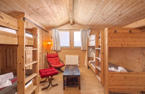 La Tzoumaz Chalet De Esquí | Chalet Nuage Family Friendly Mountain Getaway