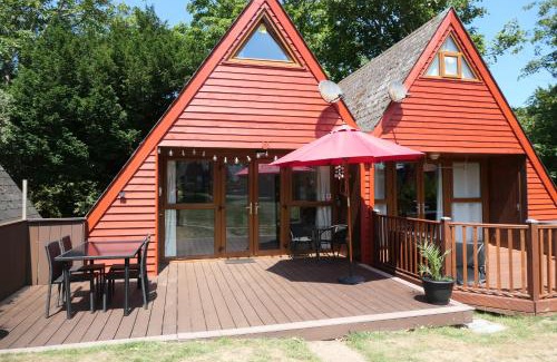 Martin Apartamento | Chalet Number 9 Kingsdown Holiday Park