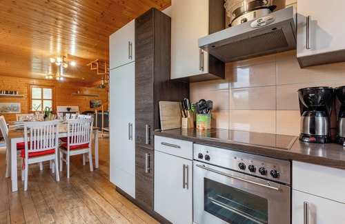 Liebenfels Chalet De Esquí | Chalet on an estate near the Carinthian lakes