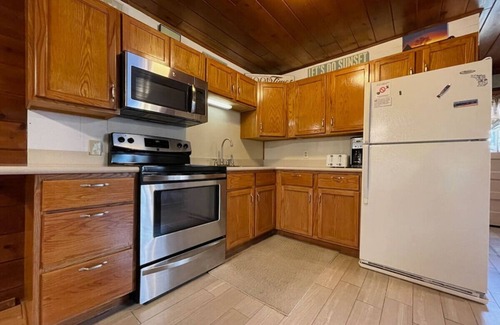 Stevensville Casa | Chalet on the Lake 81 w/ Beach Access, Pools, Sport Courts, Fishing Pond & more!