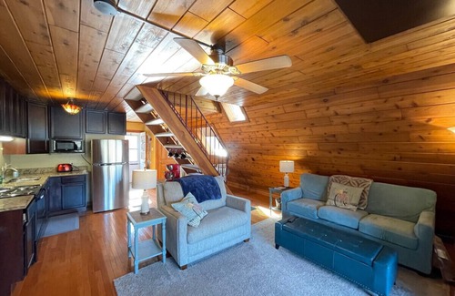 Stevensville Casa | Chalet on the Lake 91 w/ Beach Access, Pools, Sport Courts, Fishing Pond & more!