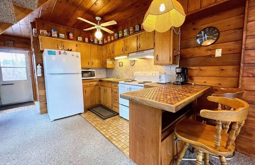 Stevensville Casa | Chalet on the Lake 57 w/ Beach Access, Pools, Sport Courts, Fishing Pond & more!