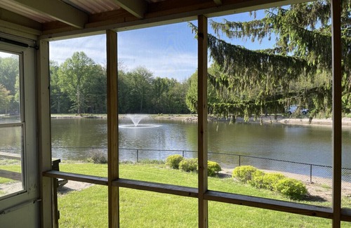 Stevensville Casa | Chalet on the Lake 95 w/ Beach Access, Pools, Sport Courts, Fishing Pond & more!
