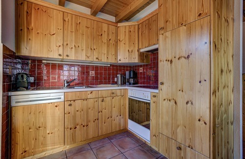 La Tzoumaz Chalet De Esquí | Vivienda de vacaciones clásica y confortable en La Tzoumaz, 4 Vallees, Suiza para 8 personas