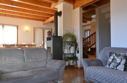 Chamoson Chalet De Esquí | Chalet Orchidée by Interhome