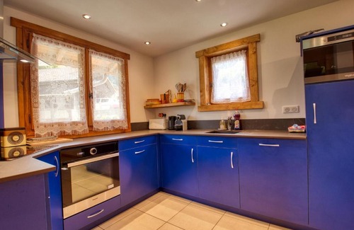 Morillon Chalet De Esquí | Chalet paisible à Morillon avec jacuzzi et proche des pistes skiables - FR-1-642-66