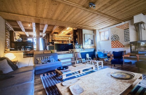 Molines-en-Queyras Chalet De Esquí | Chalet Queyras, casa de madera renovada real, confort moderno y lujoso sauna Molines