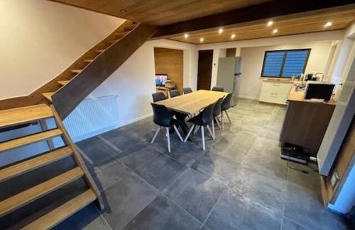 Besse-et-Saint-Anastaise Chalet De Esquí | Chalet rénové pour 12 pers. à Super Besse - FR-1-814-89