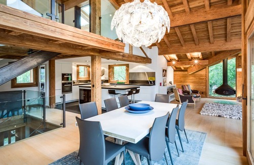 Les Praz-de-Chamonix Apartamento | Chalet Rass: Sublime five bedroom chalet fully equipped
